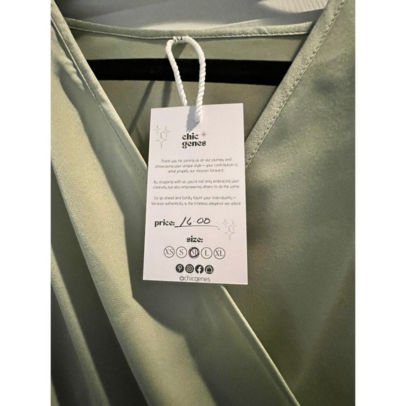 Chicgenes Sage Green Short Sleeve Midi Dress with zipper on side | Size M - Picture 4 of 4